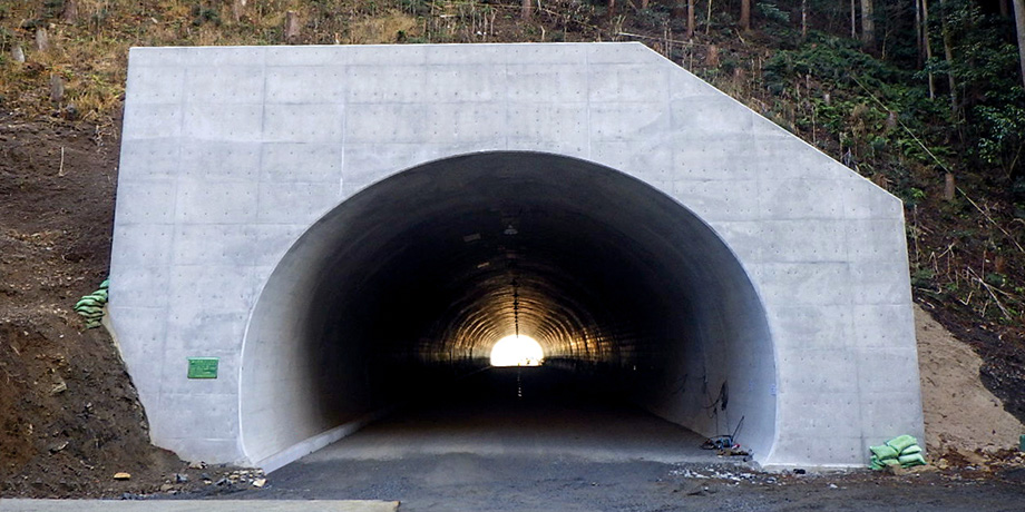 画像：トンネル外観
